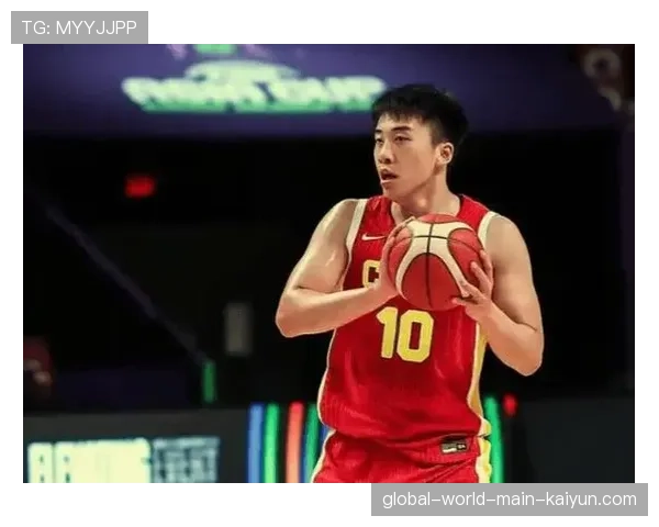 王睿泽持球进攻能力提升 青岛队本土球员成长分担外援压力